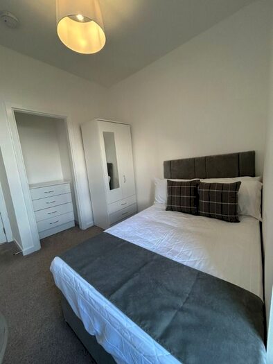 2 Bedroom Flat To Rent In Step Row, West End, Dundee, DD2