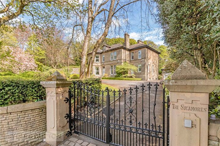 6 Bedroom Detached House For Sale In Kinders Lane, Greenfield, Saddleworth, OL3