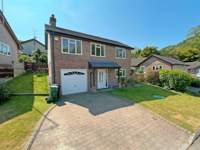 3 Bedroom Detached House For Sale In Cae Felin, Betws Yn Rhos, Conwy, LL22
