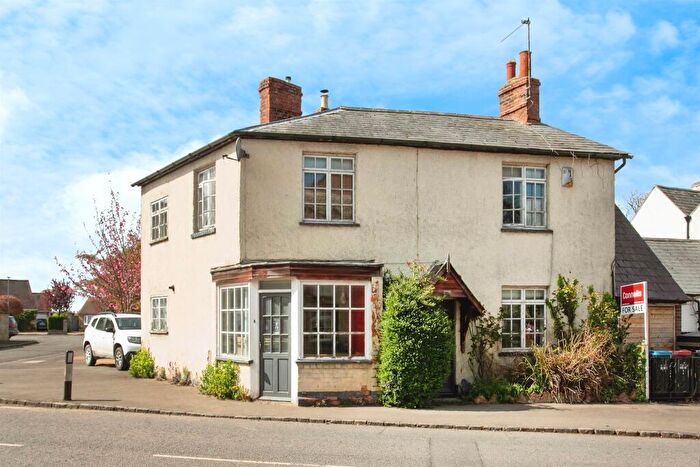 3 Bedroom Semi-Detached House For Sale In High Street, Sherington, Newport Pagnell, MK16