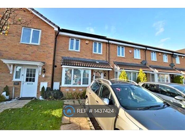 3 Bedroom Terraced House To Rent In Fernleigh Row, Slough, SL2
