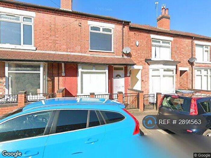 2 Bedroom Terraced House To Rent In Redcliffe Road, Mansfield, NG18