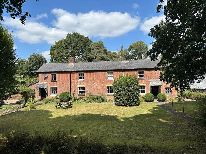 4 Bedroom Detached House For Sale In Near Chulmleigh, EX37