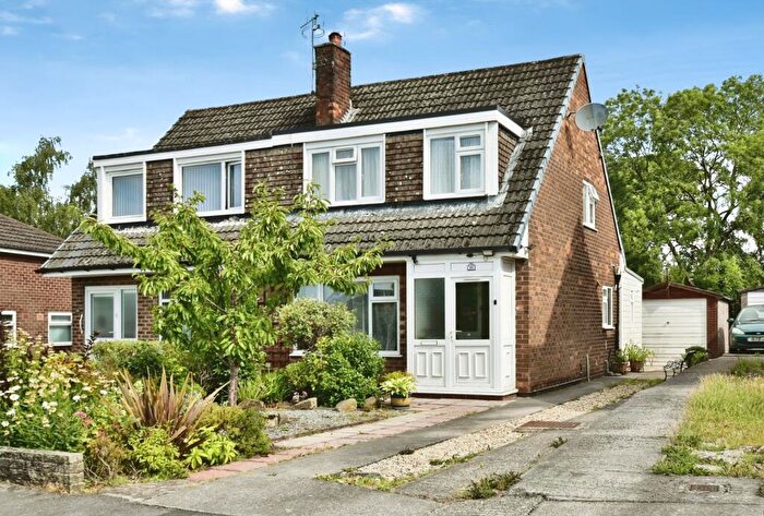3 Bedroom Semi-Detached House For Sale In Lynton Drive, High Lane, Stockport, Greater Manchester, SK6