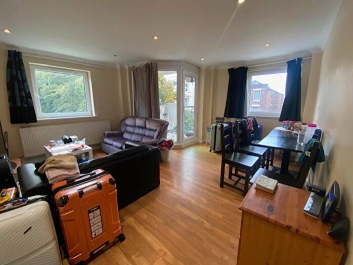 2 Bedroom Apartment To Rent In Queen Street, Portsmouth, PO1