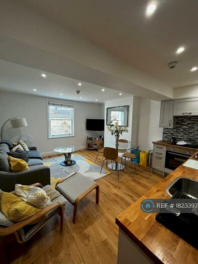 2 Bedroom Flat To Rent In Harvey Street, Folkestone, CT20