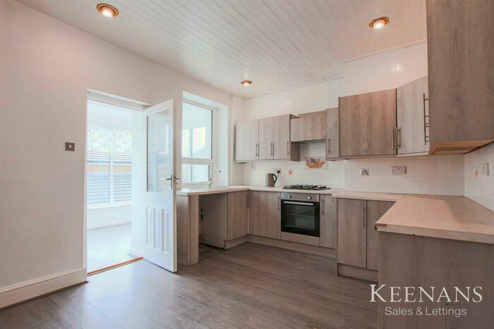 2 Bedroom Terraced House To Rent In Burnley Road, Bacup, OL13