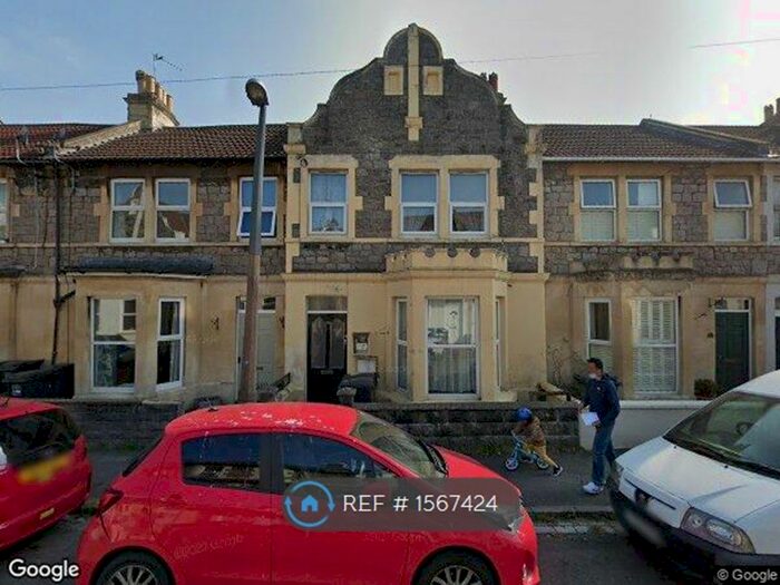 2 Bedroom Flat To Rent In Glebe Road, Weston-Super-Mare, BS23
