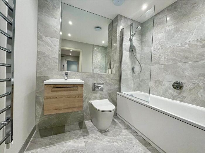 1 Bedroom Apartment To Rent In Richmond Hill, Bournemouth, Dorset, BH2