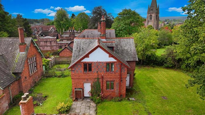 3 Bedroom Detached House For Sale In School House, Wrexham Road, Pulford, CH4