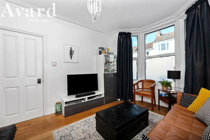 3 Bedroom Terraced House For Sale In Princes Road, Brighton, BN2