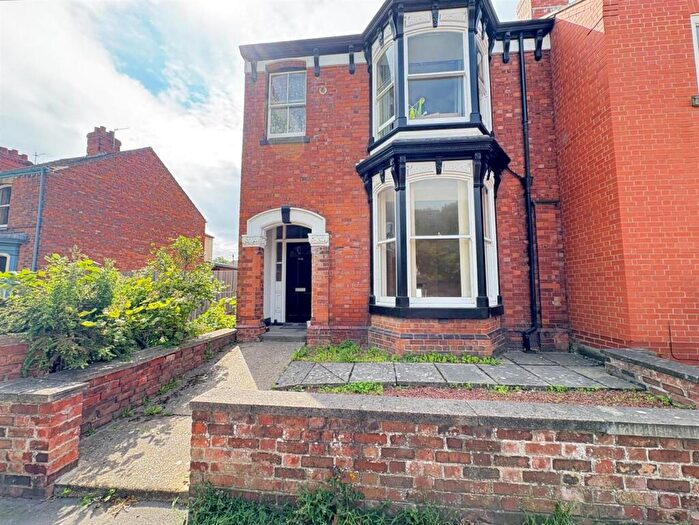 3 Bedroom Semi-Detached House For Sale In Eastgate, Louth, LN11