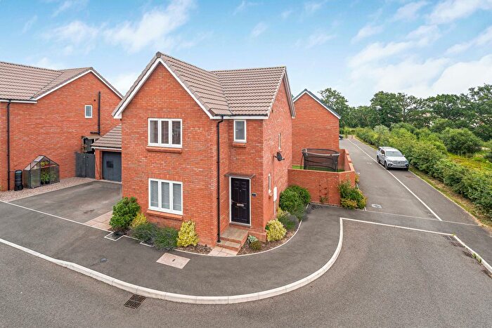 3 Bedroom Link Detached House For Sale In Water Lake Avenue, Cranbrook, EX5