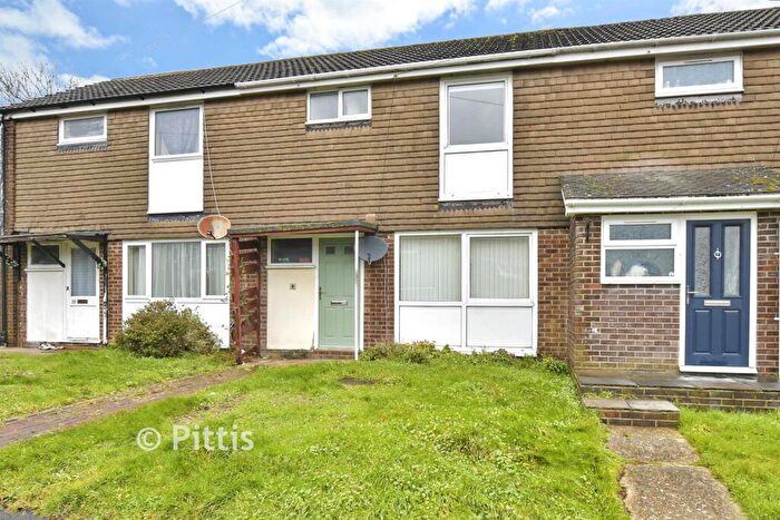 3 Bedroom Terraced House For Sale In Spring Walk, Newport, Isle Of Wight, PO30