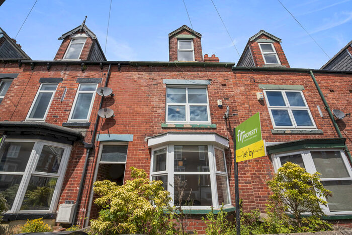 4 Bedroom Terraced House To Rent In Westbrook Bank, S11