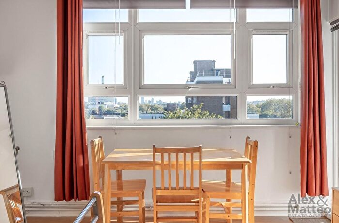 3 Bedroom Flat To Rent In Landmann House, Bermondsey, SE16