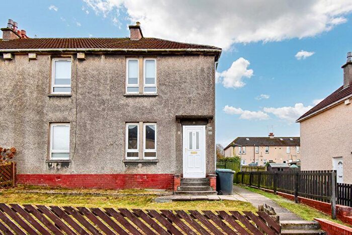 2 Bedroom Flat To Rent In Jarvie Crescent, Kilsyth, G65