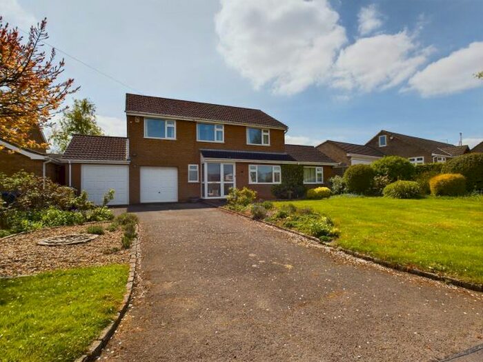 5 Bedroom Detached House For Sale In Holdenby Road, East Haddon, Northampton, NN6