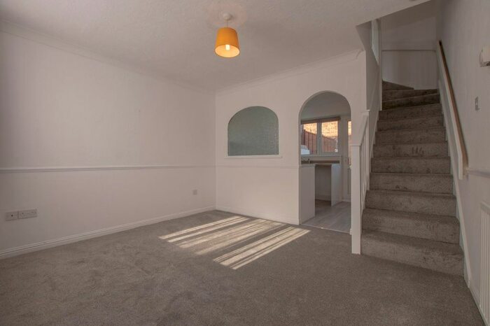 1 Bedroom Terraced House To Rent In Bracklesham Close, Southampton, SO19