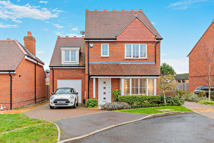 4 Bedroom Detached House For Sale In Elm Leys, Wingrave, HP22