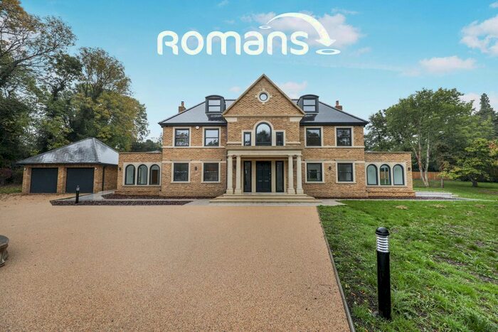 6 Bedroom Detached House To Rent In Hollybush Hill, Stoke Poges, Slough, SL2