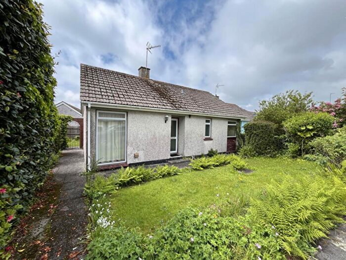 2 Bedroom Bungalow For Sale In Minton Close, St. Austell, Cornwall, PL25