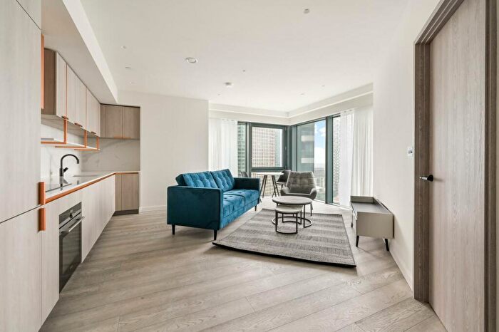 1 Bedroom Apartment For Sale In Aspen, Marsh Wall, Canary Wharf, E14