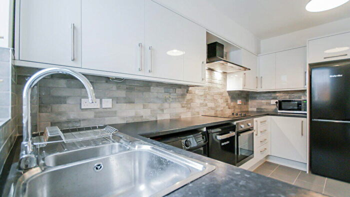 2 Bedroom Terraced House To Rent In Reservoir Road, Selly Oak, Birmingham, B29