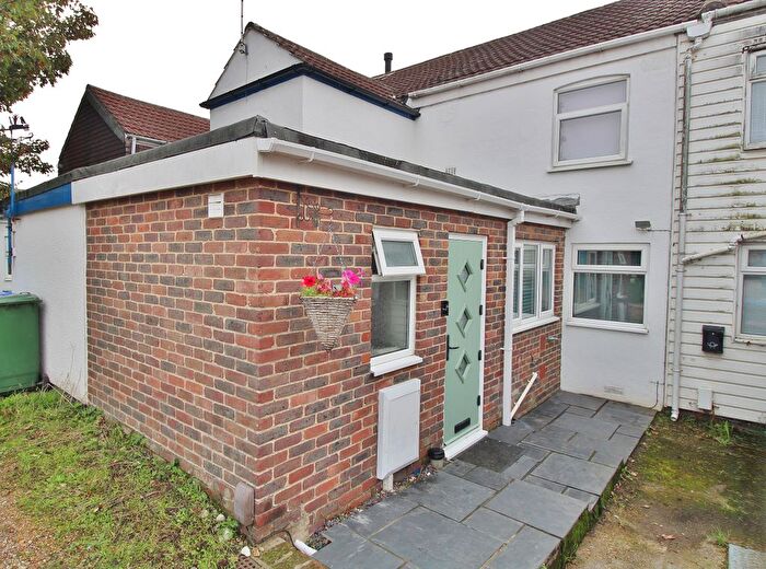 2 Bedroom Terraced House For Sale In Trinity Gardens, Fareham, PO16