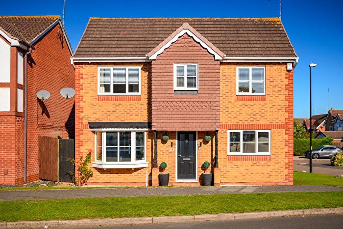 3 Bedroom Detached House For Sale In Middlefield Drive, Binley, Coventry, CV3