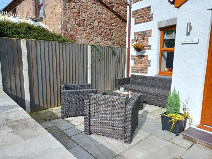 2 Bedroom Detached House For Sale In Tyn Lon, Bangor, Gwynedd, LL57