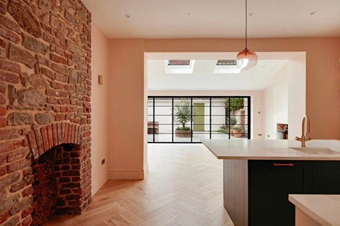 7 Bedroom Semi Detached House For Sale In East Shrubbery, Redland, Bristol, BS6