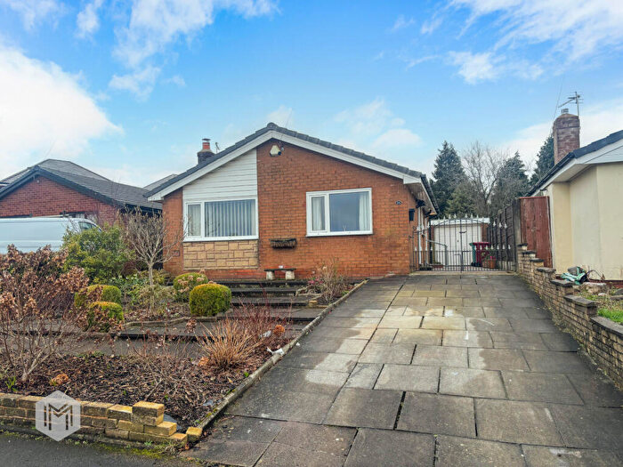 2 Bedroom Bungalow For Sale In Mendip Drive, Breightmet, Bolton, BL2