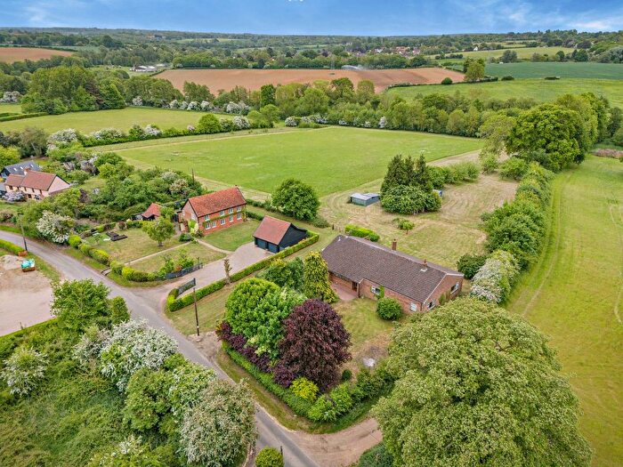 3 Bedroom Bungalow For Sale In Pigeons Lane, Washbrook, Ipswich, Suffolk, IP8