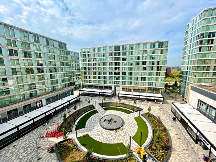 1 Bedroom Apartment To Rent In Carnegie House, The Hub, MK9