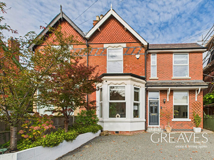 3 Bedroom Semi-Detached House For Sale In Tennyson Avenue, Gedling, Nottingham, NG4