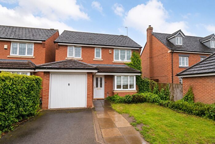 3 Bedroom Detached House To Rent In The Glades, Grange Park, Northampton, NN4