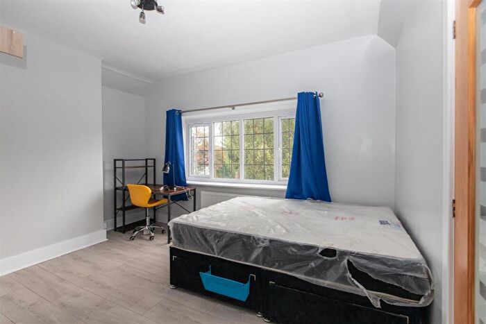 8 Bedroom House To Rent In Bournbrook Road, Birmingham, B29