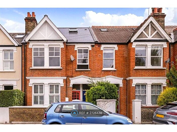 2 Bedroom Maisonette To Rent In Bollo Lane, London, W4