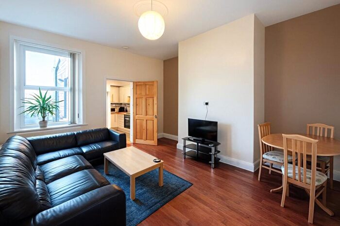 2 Bedroom House To Rent In Simonside Terrace, Heaton, NE6