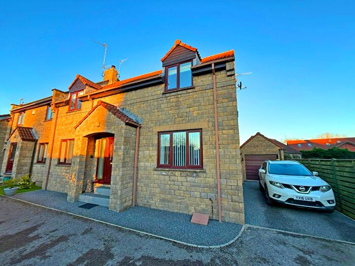 4 Bedroom Semi-Detached House For Sale In The Green, Burniston, Scarborough, YO13