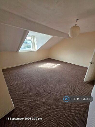 3 Bedroom Maisonette To Rent In King St, Wallasey, CH44