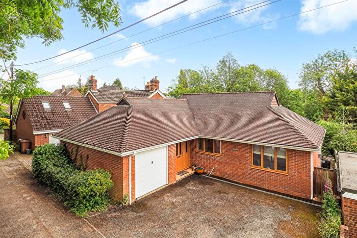 2 Bedroom Detached Bungalow For Sale In Mead Hedges, Andover, SP10