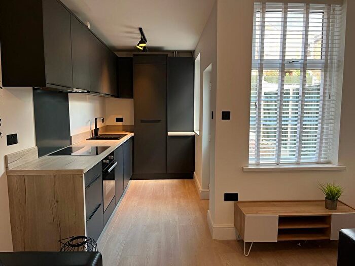 4 Bedroom Terraced House To Rent In Sherwin Street, Derby, DE22