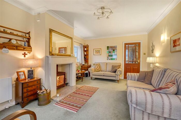 3 Bedroom Detached House For Sale In Eden Grove, Middridge, DL5