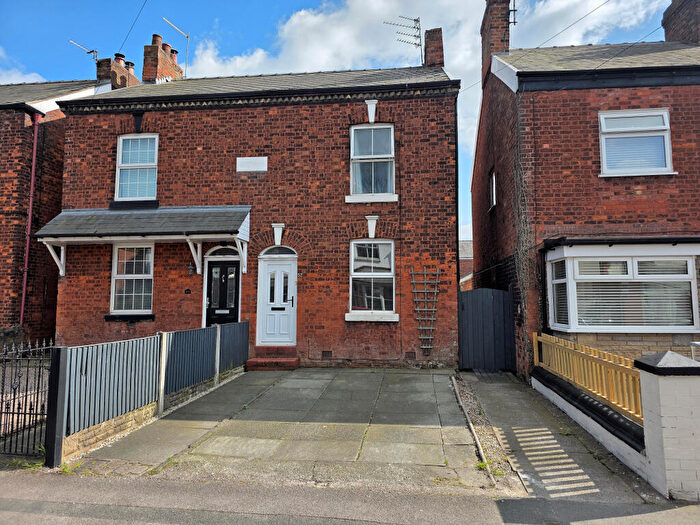2 Bedroom Semi Detached House For Sale In School Road, Winsford, CW7