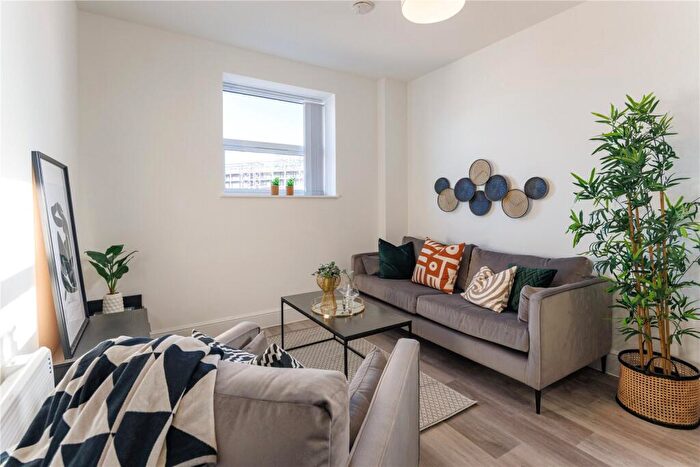 1 Bedroom Apartment To Rent In London Road, Liverpool, Merseyside, L3