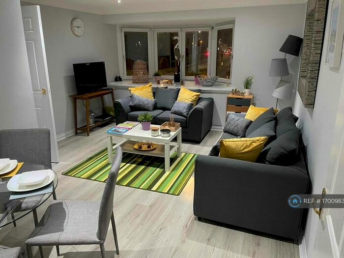 2 Bedroom Flat To Rent In Lancefield Quay, Glasgow, G3