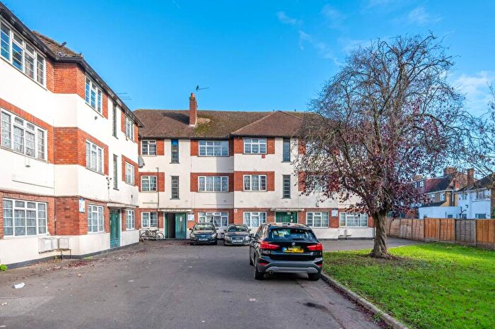 2 Bedroom Flat For Sale In Stanley Avenue, Alperton, Wembley, HA0