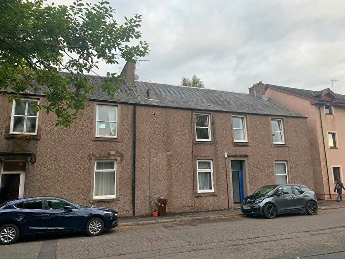 6 Bedroom Flat To Rent In Forth Street, Riverside, Stirling, FK8